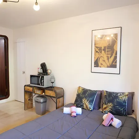 Centre De Apartment